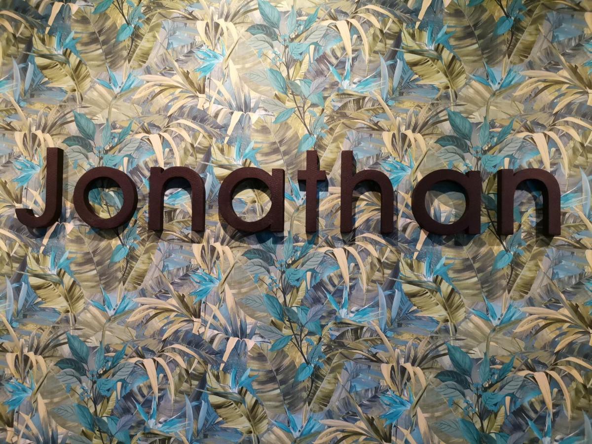 Jonathan Bed&Pizza Komárom Εξωτερικό φωτογραφία